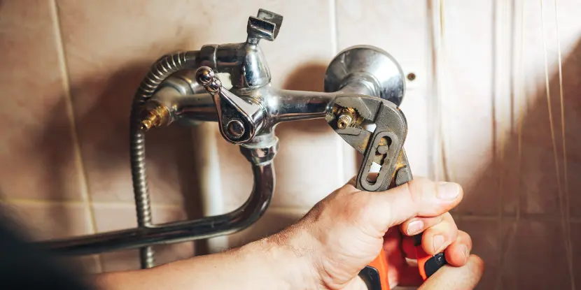 Replacing the washers of a shower fixture