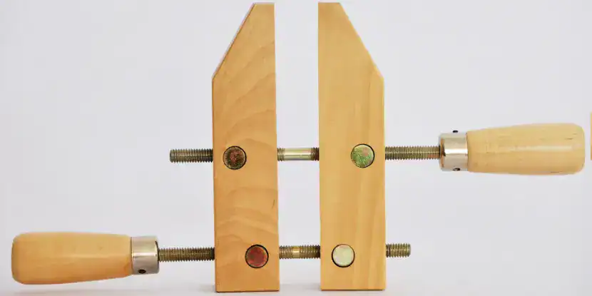 Hand-Screw Clamp